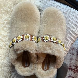 Fabrizio Viti Jean Daisy Shearling Clogs